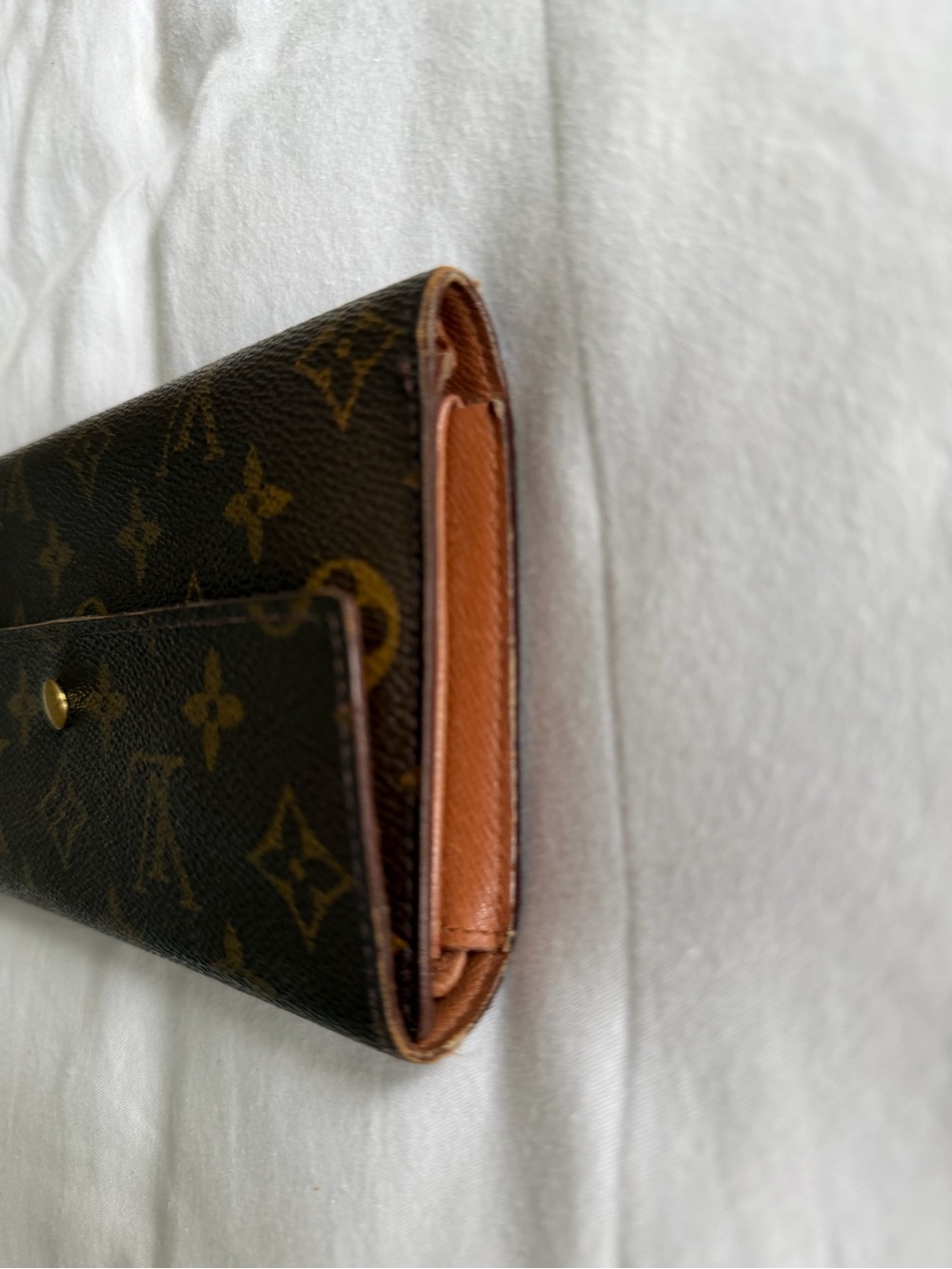 Louis Vuitton Monogram Canvas Continental Wallet in Brown and Gold - Picture 8 of 11
